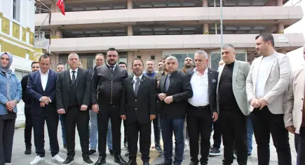 Kemeraltı esnafından otopark tepkisi: Hakaret değil çözüm istiyoruz