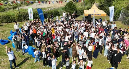 Mahallede dayanışma büyüdü: 18 haftada 106 çocuğa umut oldular