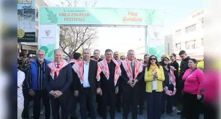 Urla Enginar Festivali coşkuyla başladı: Sokaklar şölene döndü