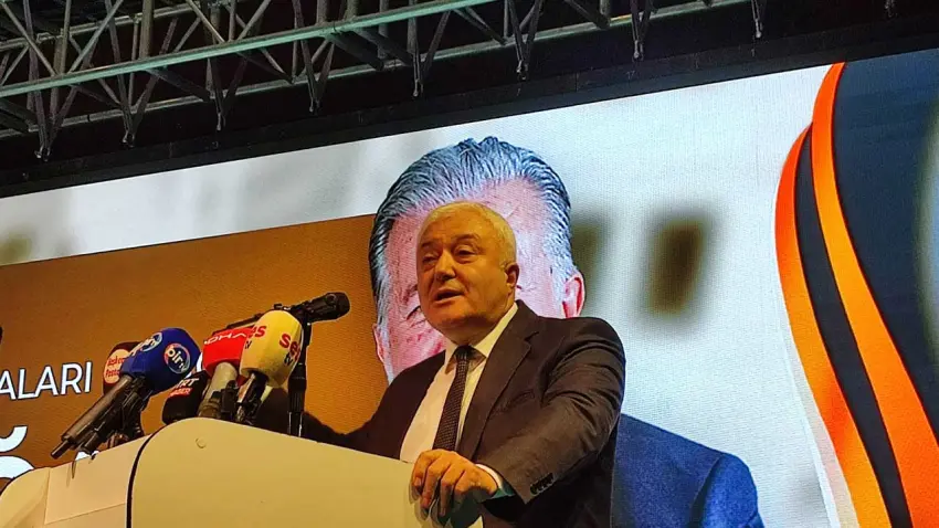 CHP'li Tuncay Özkan’dan AK Parti sıralarına seçim çağrısı haberinin görseli
