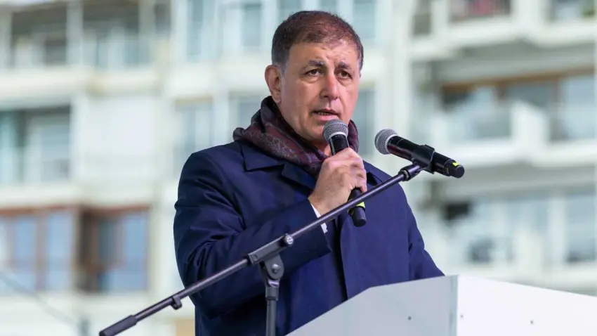 İzmir'de Balkan rüzgarı:Dostluk için koştular haberinin görseli