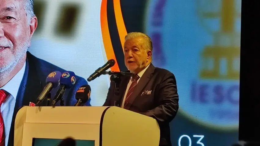 İzmir esnaf teşkilatı yeni dönem için sandık başına gitti haberinin görseli