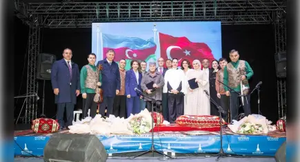 İzmir ve Bakü gönül köprüsü kurdu