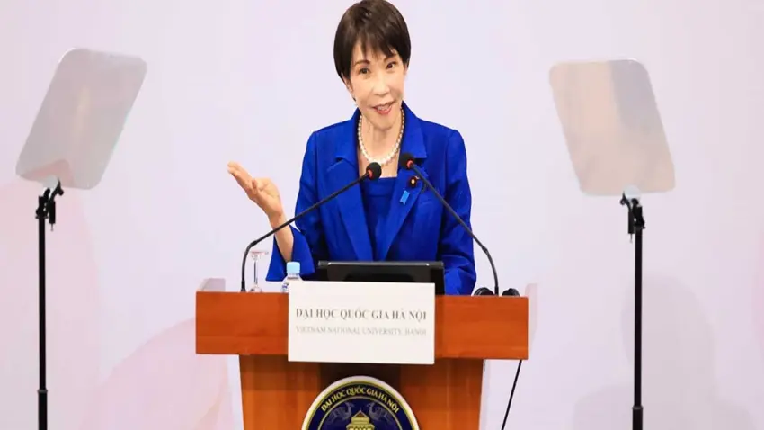Japonya Başbakanı Sanae Takaichi, anayasanın günün koşullarına göre düzenlenmesi gerektiğini bildirdi. haberinin görseli
