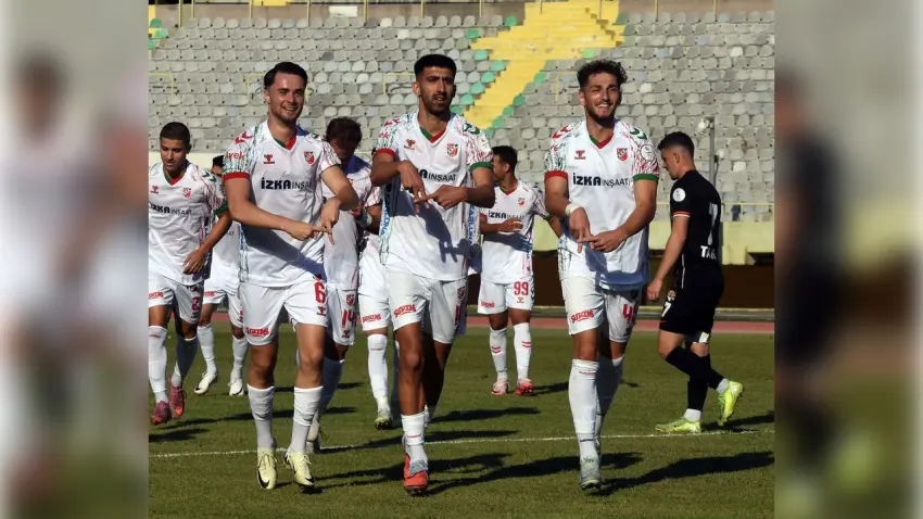 Karşıyaka'da Erhan Öztürk sözleşmedeki madde ile yuvadan uçabilir