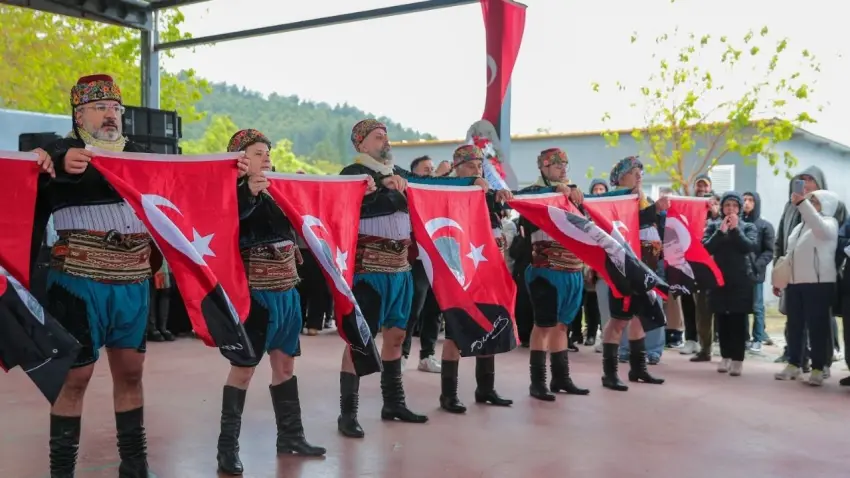 Hıdırellez Aliağa’da coşkuyla kutlandı haberinin görseli