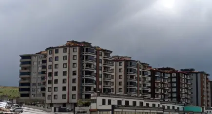 Süper hücre fırtınası Gaziantep ve Şanlıurfa’yı vurdu: 1 ölü, çok sayıda yaralı