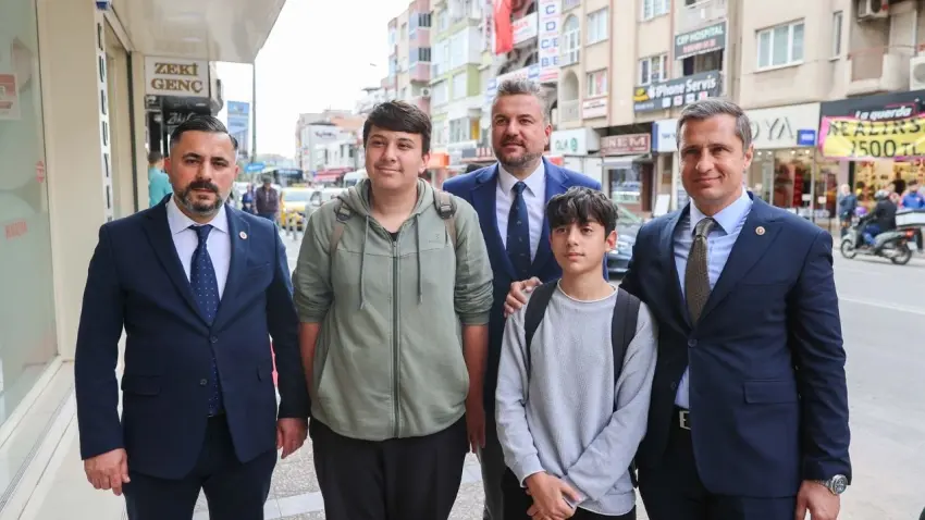 Başkan Duman, CHP’nin sahaya inme kampanyasını Buca’da başlattı