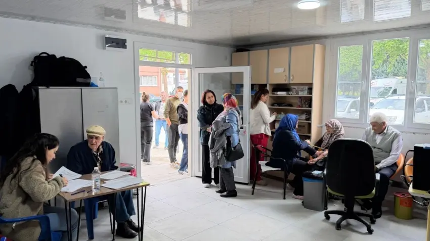 DEÜ’den Kiraz ve Beydağ’da bruselloz için saha çalışması