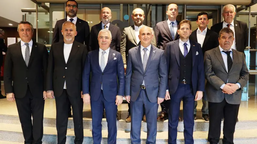 Ege İhracatçı Birlikleri Koordinatör Başkanlığı’na Muhammet Öztürk seçildi haberinin görseli