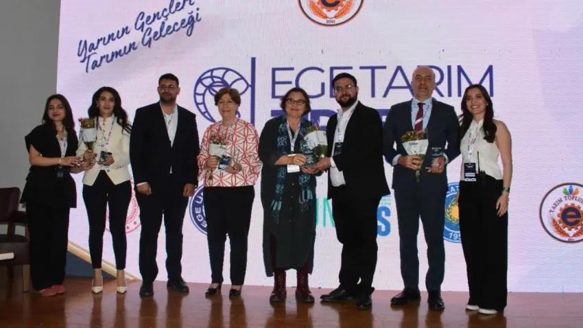 Ege Tarım Zirvesi 2026’da kadınların tarımdaki gücü masaya yatırıldı haberinin görseli