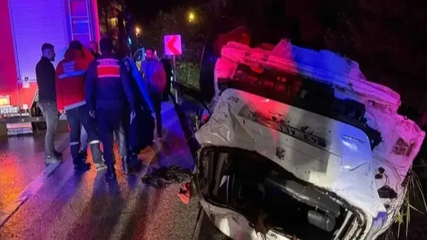 Kütahya’da otomobil takla attı: 4 yaralı haberinin görseli