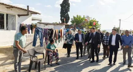 Başkan Tugay, Çırpı Mahallesi’nde vatandaşlarla bir araya geldi