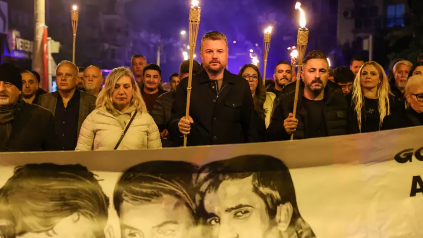Buca’da Üç Fidan için anlamlı anma haberinin görseli