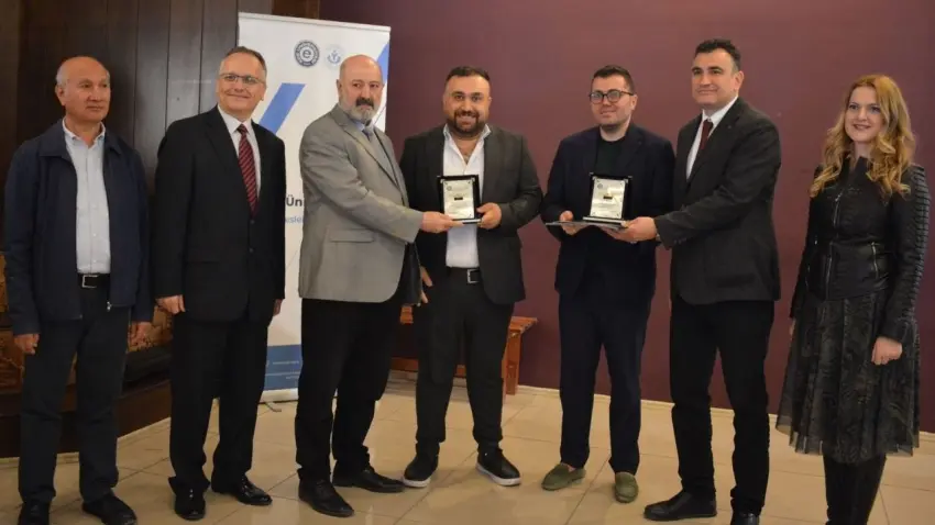 Ege Üniversitesi’nde IoT odaklı projeler sanayiyle buluştu haberinin görseli