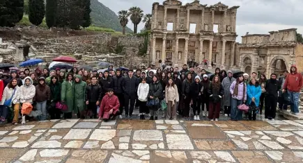İYTE öğrencileri Efes Selçuk’ta tarih ve kent dokusunu inceledi