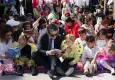 Çeşme’de Kitap Şenliği: Öğrenciler kahramanlarını canlandırıp kitap takası yaptı