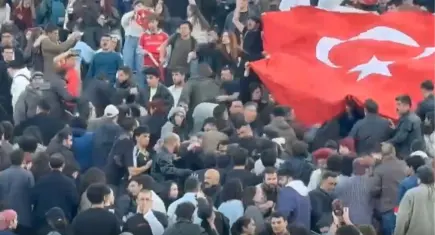 ODTÜ Bahar Şenliği’nde arbede: Türk bayrağı gerilimi iddiası
