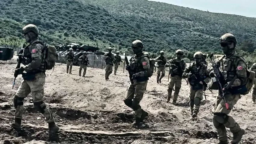 EFES-2026 Tatbikatında Denizden Çıkarma Harekatı gerçekleştirildi haberinin görseli
