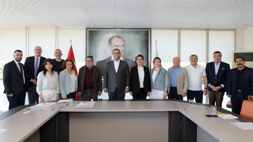 Narlıdere’de muhtarlarla ortak akıl buluşması haberinin görseli