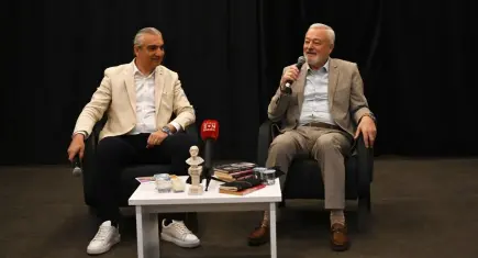 Şair-Yazar Ersözlü şiir ve edebiyat üzerine konuştu