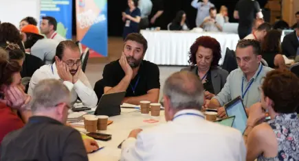 Uzmanlar İzmir’in kültür politikalarını konuştu
