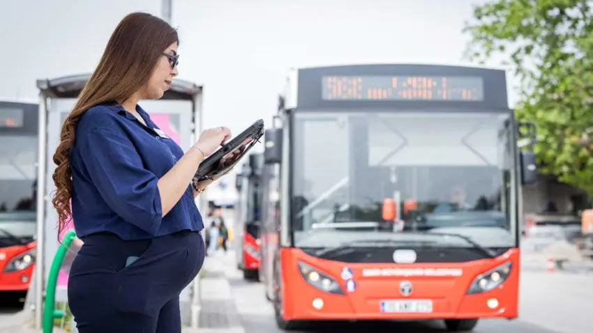 Anne adayı ESHOT şoförü, doğum sonrası direksiyona dönmek için gün sayıyor
