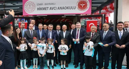 Avcılar'dan eğitime yüzde 100 destek