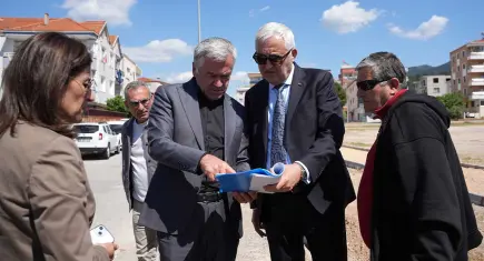 Başkan Türkmen sahada: Kemalpaşa’da çalışmalar tüm hızıyla sürüyor