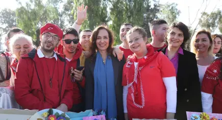 Karşıyaka engelsiz yaşam için el ele