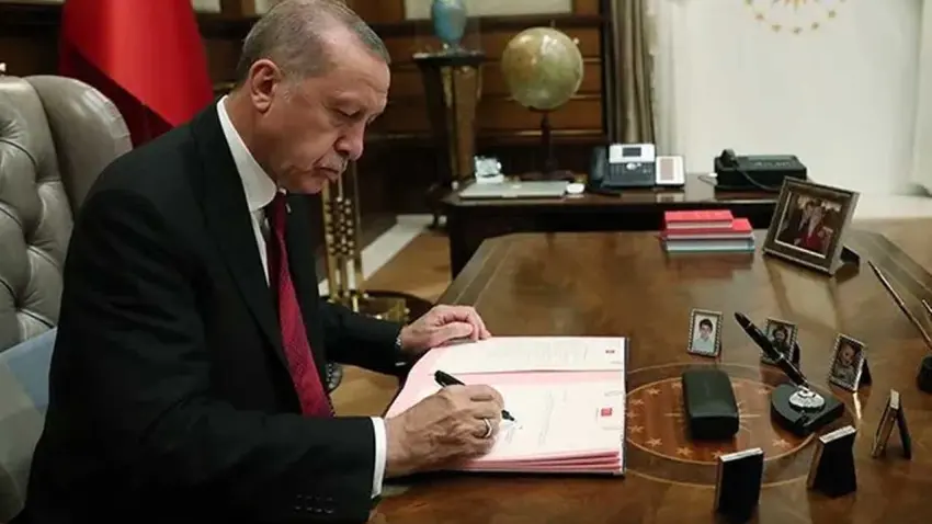 Resmi Gazete'de dev atama kararları: Ekonomi ve savunmada kritik değişiklikler haberinin görseli