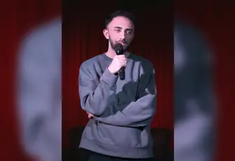 Alpay Kaya İzmir’de sahne alacak: Kötü Fikir gösterisiyle seyirci karşısında