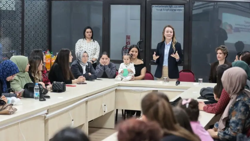 Başkan Mutlu: Anneleri güçlendiren çalışmalarımız artacak haberinin görseli