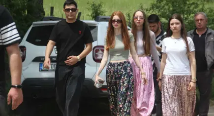 Çanakkale’de ‘Aşıklar Sokağı’ geleneği gençleri buluşturdu