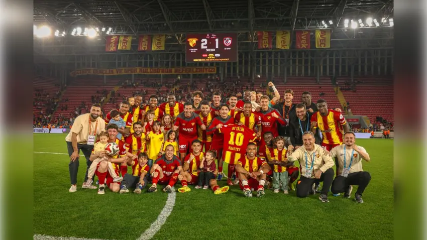 Göztepe'nin 55 yıl sonra Avrupa umudu sürüyor haberinin görseli