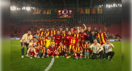 Göztepe'nin 55 yıl sonra Avrupa umudu sürüyor