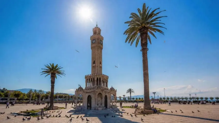 İzmir’de yaz provası: Termometreler 30 dereceyi görecek haberinin görseli