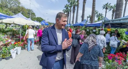 Kültürpark çiçek açtı