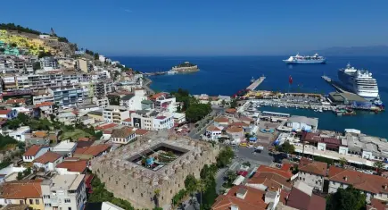Kuşadası bayram tatiline hazır: Otellerde doluluk yüzde 90’a ulaştı