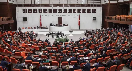Meclis'te yeni ekonomi paketi: Vergi istisnaları ve düzenlemeler gündemde