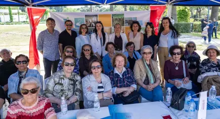 Bornova’nın çınarları üniversiteli oluyor: 3. Yaş Üniversitesi için ilk adım