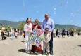 Menderes’te gökyüzü uçurtmalarla renklendi