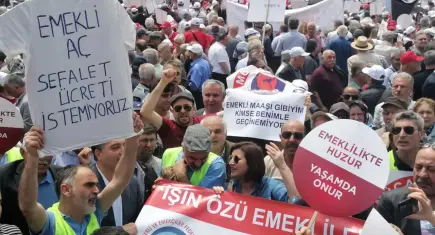 BES İzmir Şubesi’nden emeklilik sistemi tepkisi: Çalışırken yoksullaşmaya, emeklilikte sefalete hayır