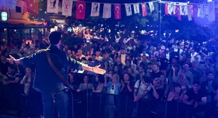 Bornova’da 19 Mayıs coşkusu genç sanatçılarla yaşanacak