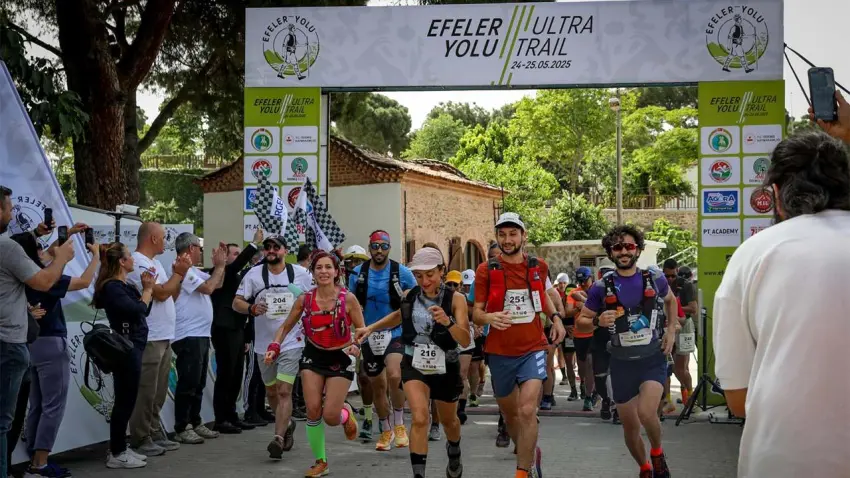 Efeler Yolu Ultra Trail’i İzmir’de tarih ile doğa sporlarını bir araya getiriyor