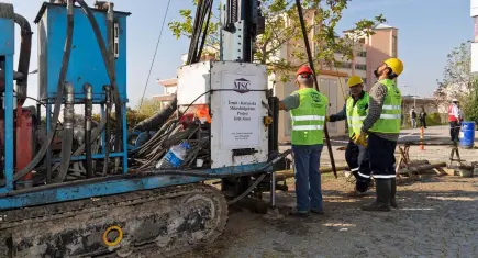 İzmir’de afet direnci için yeni adım: Konak ve Bayraklı’da zemin araştırması başlıyor