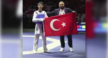 Mahmut Bozteke ve Gamze Özcan Avrupa Şampiyonası’nda altın madalya kazandı