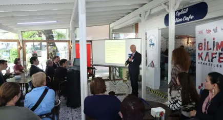 Bilim Kafe’de 'Türklerin En Eski Yazılı Belgeleri' konuşuldu