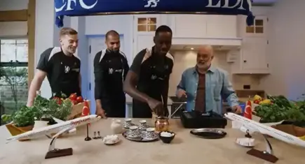 Chelsea yıldızları cezvenin başında: Türk Kahvesi challenge!