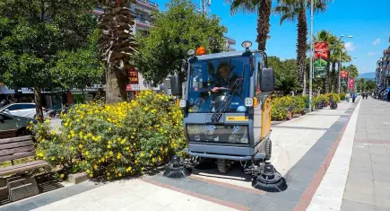 Gaziemir Belediyesi’nden temizlik seferberliği